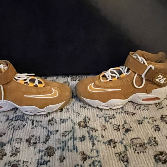 Nike Air Griffey Max 1 Wheat like new size US 6.5Y - Picture 4 of 5